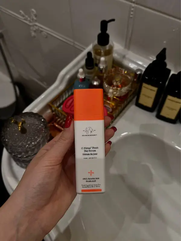 *Drunk Elephant C-Firma Day Serum*