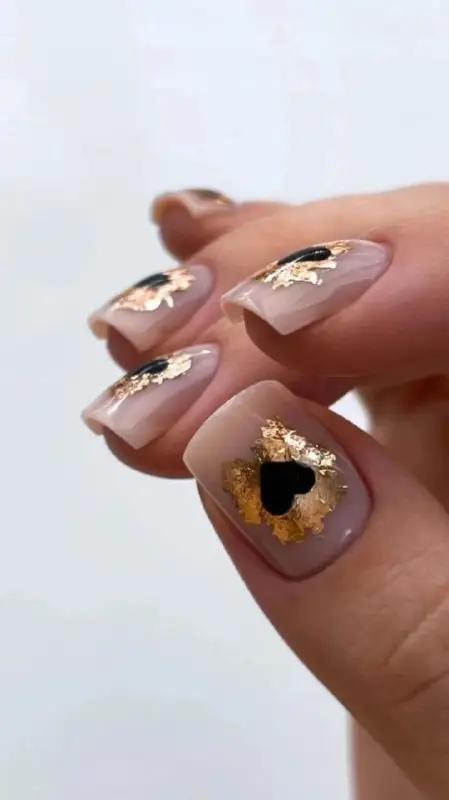 [Идеи для маникюра|Nails](https://t.me/yoursmanicure)