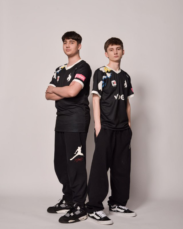 zeRRoFIX b0$$ +21kg feedasmo +0.5kg