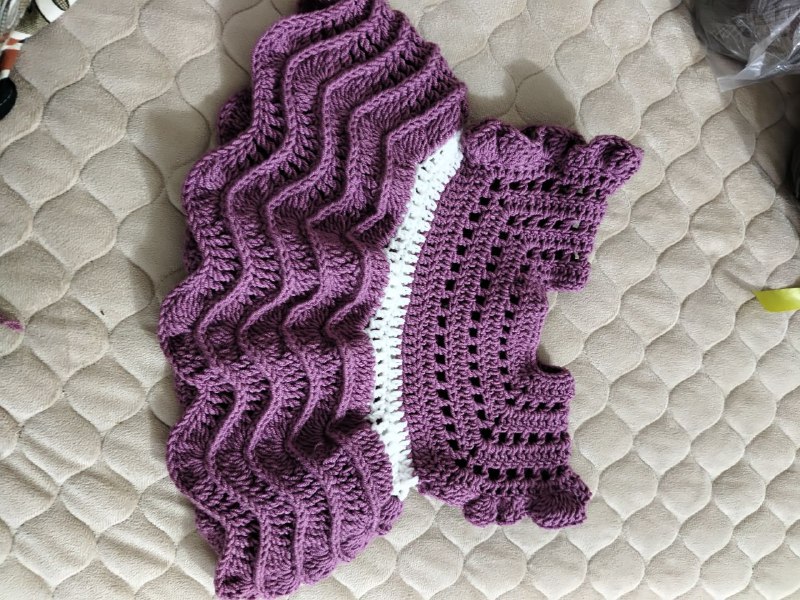 فلـــونا 🪡للكروشــــيـــة 🧶🧣