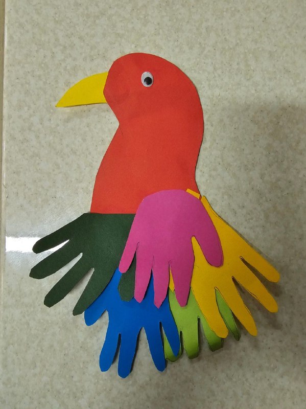 مهد و پیش دبستانی ضحی
