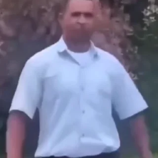 😐