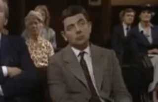 😴